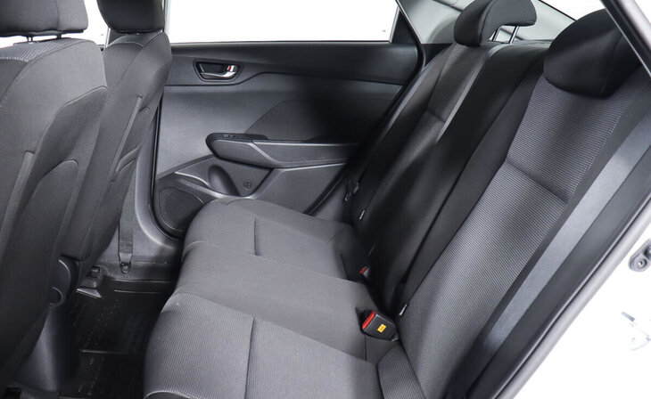 Hyundai Solaris - Фото 15