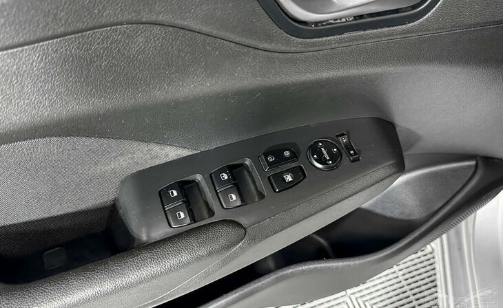 Hyundai Solaris - Фото 12