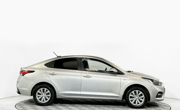 Hyundai Solaris - Фото 3