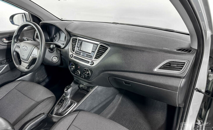 Hyundai Solaris - Фото 6