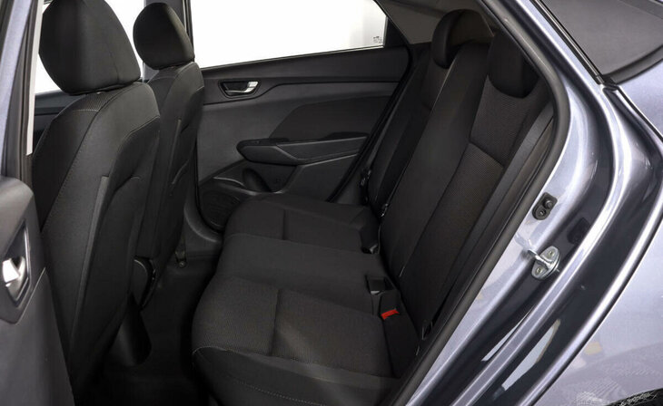 Hyundai Solaris - Фото 10