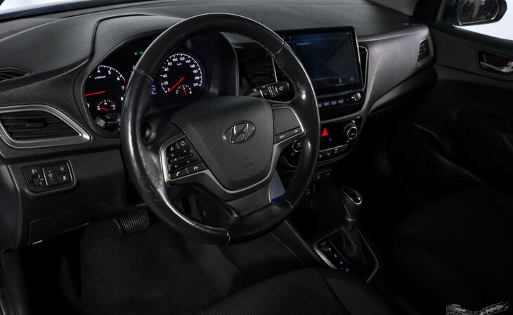 Hyundai Solaris - Фото 8