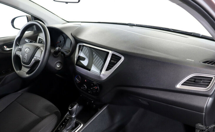 Hyundai Solaris - Фото 6