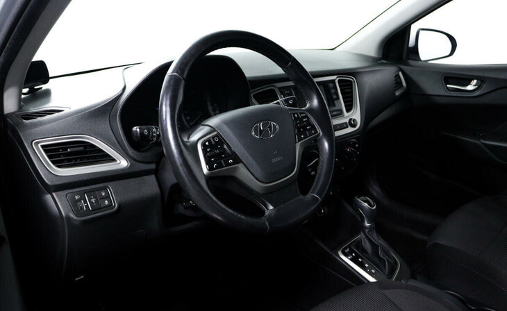 Hyundai Solaris - Фото 9