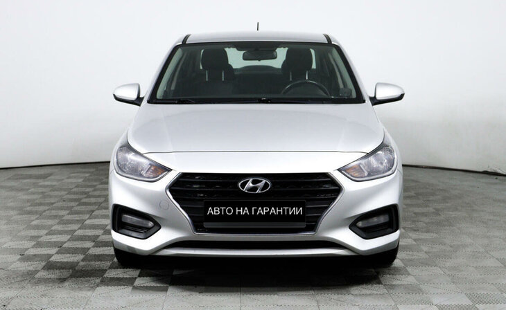 Hyundai Solaris - Фото 1