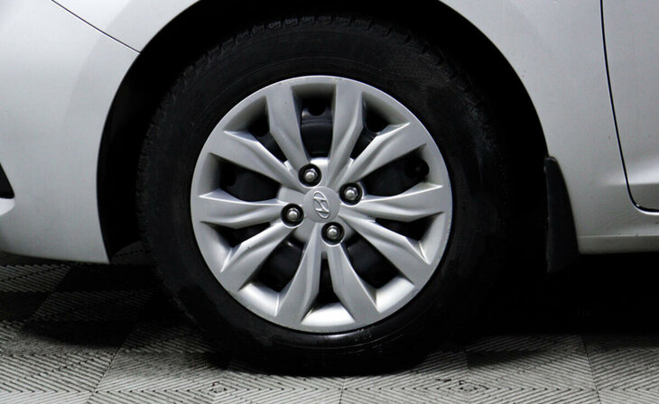 Hyundai Solaris - Фото 6