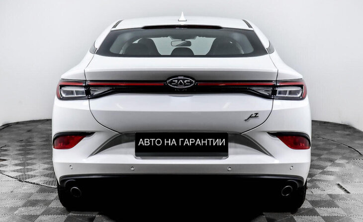 Jac J7 - Фото 3
