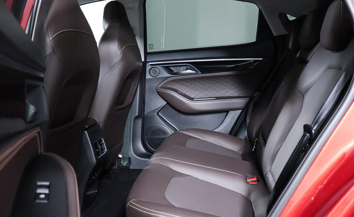 Jac J7 - Фото 19