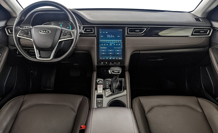 Jac J7 - Фото 12