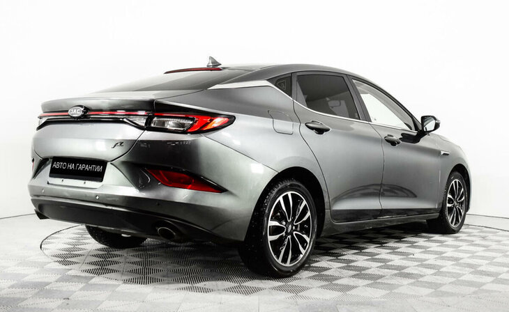 Jac J7 - Фото 4