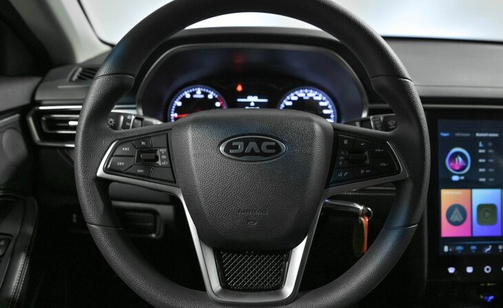 Jac J7 - Фото 5