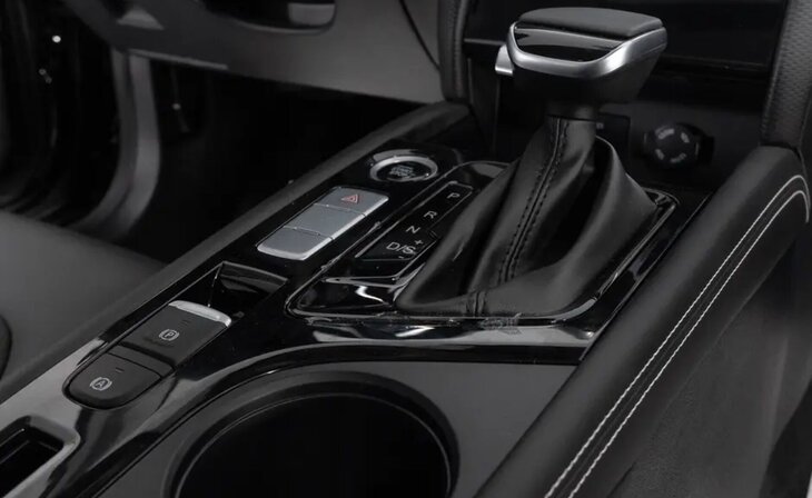 Jac J7 - Фото 10