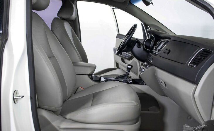 Kia Carnival - Фото 6
