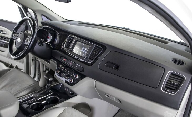 Kia Carnival - Фото 7