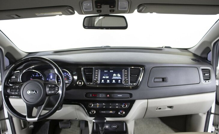 Kia Carnival - Фото 8