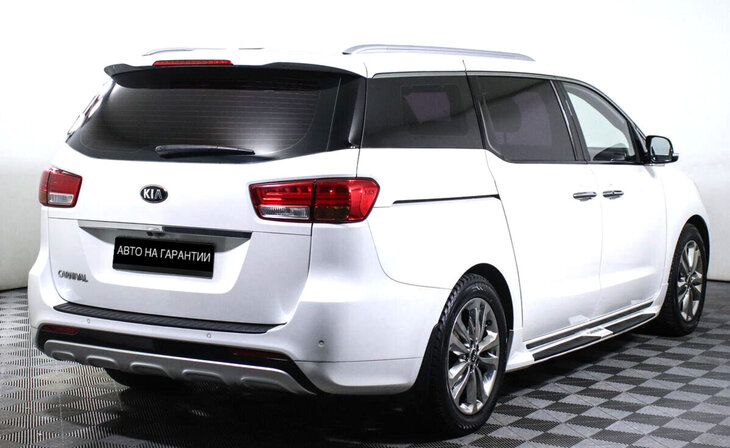 Kia Carnival - Фото 2