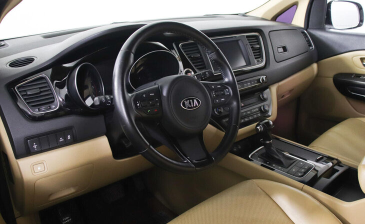 Kia Carnival - Фото 5