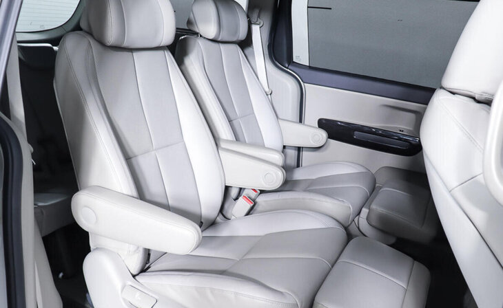 Kia Carnival - Фото 20