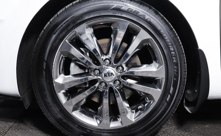 Kia Carnival - Фото 8