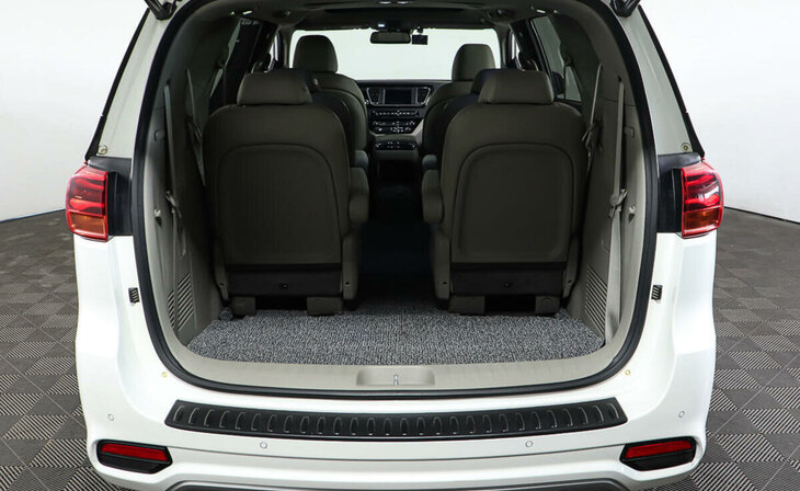 Kia Carnival - Фото 12