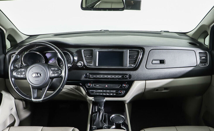 Kia Carnival - Фото 7