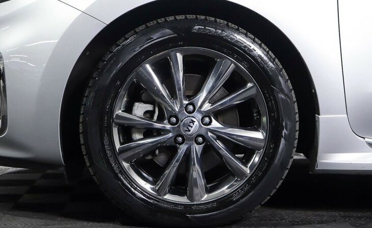 Kia Carnival - Фото 8