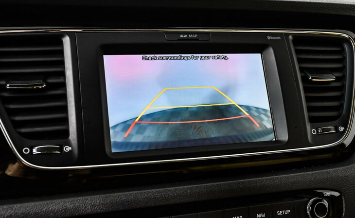 Kia Carnival - Фото 10