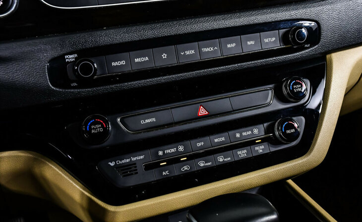 Kia Carnival - Фото 11