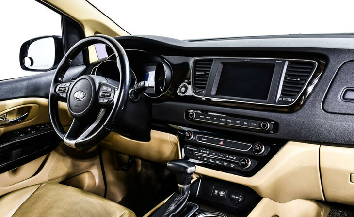 Kia Carnival - Фото 5