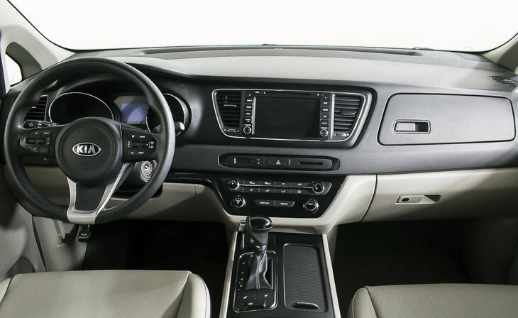 Kia Carnival - Фото 10