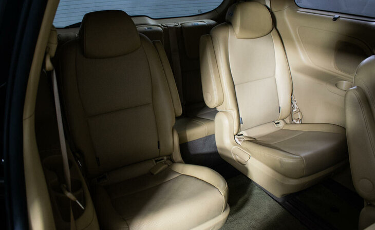 Kia Carnival - Фото 9