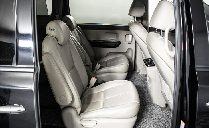 Kia Carnival - Фото 11