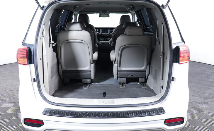 Kia Carnival - Фото 25