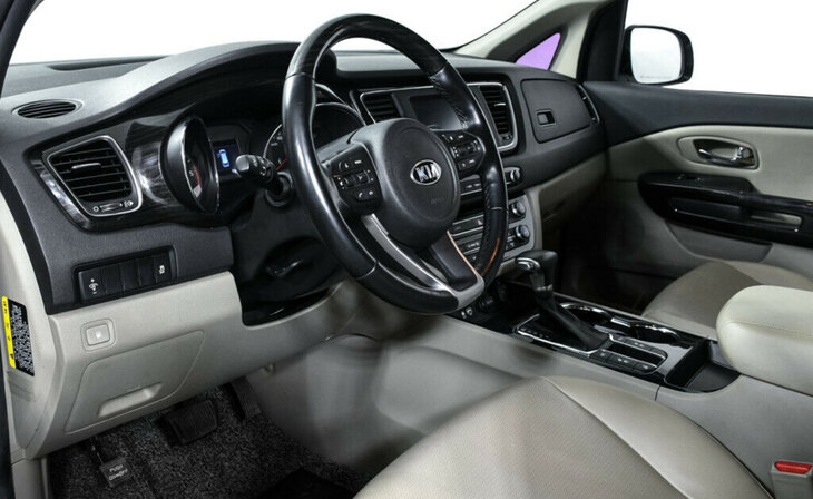 Kia Carnival - Фото 7