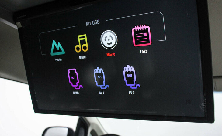 Kia Carnival - Фото 13