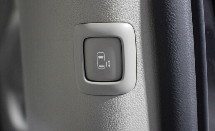 Kia Carnival - Фото 19