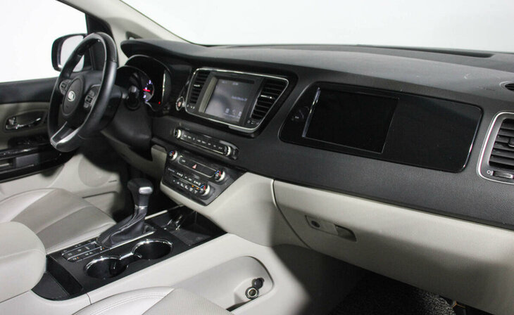 Kia Carnival - Фото 5