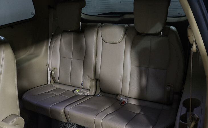 Kia Carnival - Фото 21