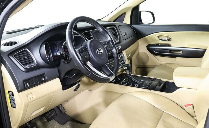Kia Carnival - Фото 10