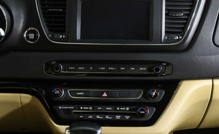 Kia Carnival - Фото 12