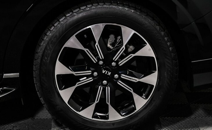 Kia Carnival - Фото 7