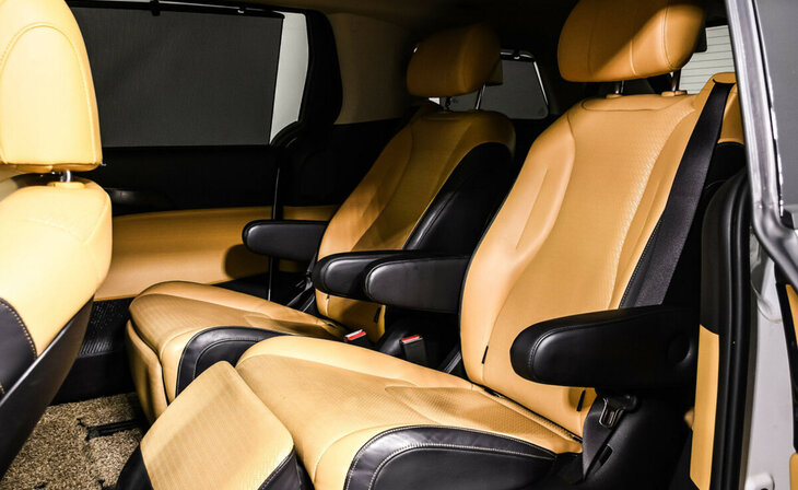 Kia Carnival - Фото 17