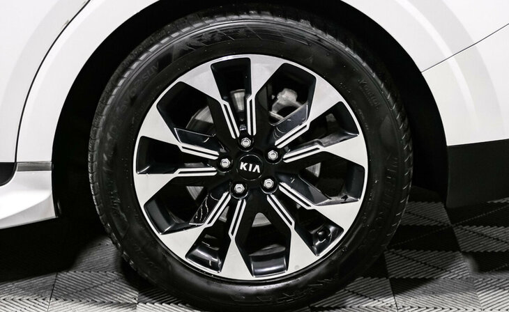 Kia Carnival - Фото 7