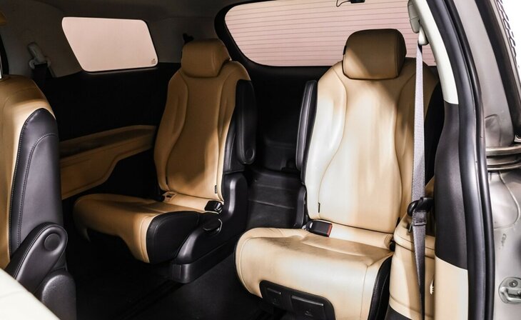 Kia Carnival - Фото 12