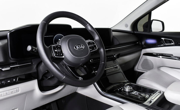 Kia Carnival - Фото 10