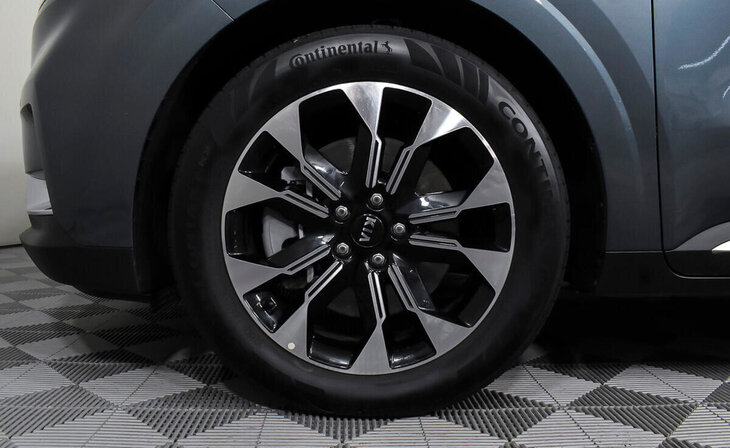 Kia Carnival - Фото 6