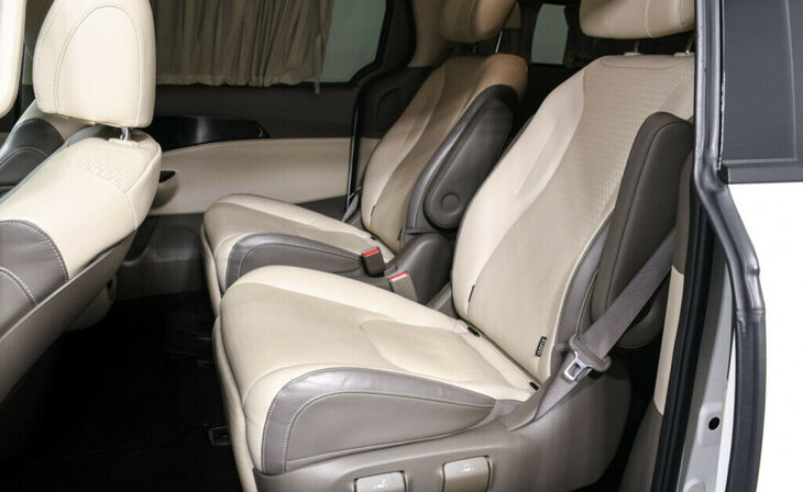 Kia Carnival - Фото 12