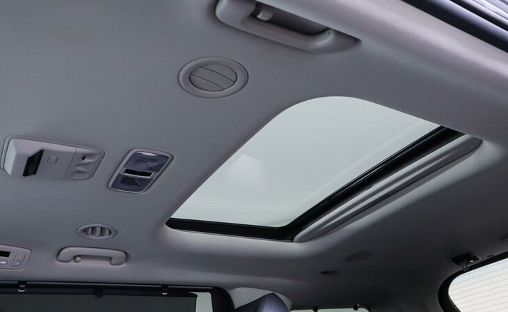 Kia Carnival - Фото 26