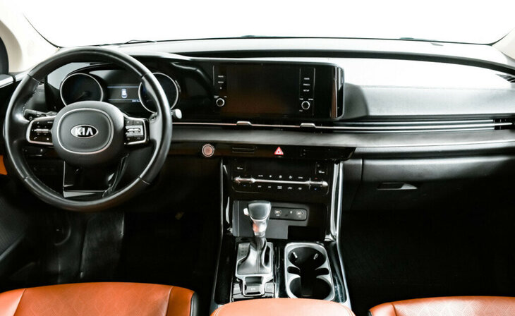 Kia Carnival - Фото 8
