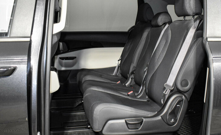 Kia Carnival - Фото 14